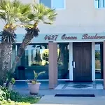Seashore Retreat