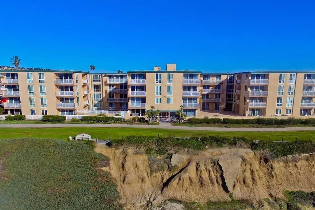 Apartment Seashore Retreat